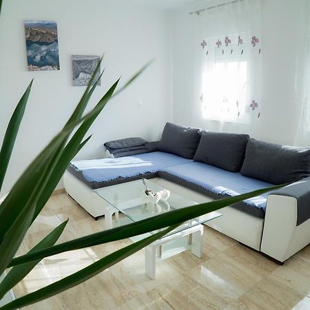 Apartmani Ruzica Макарска Экстерьер фото