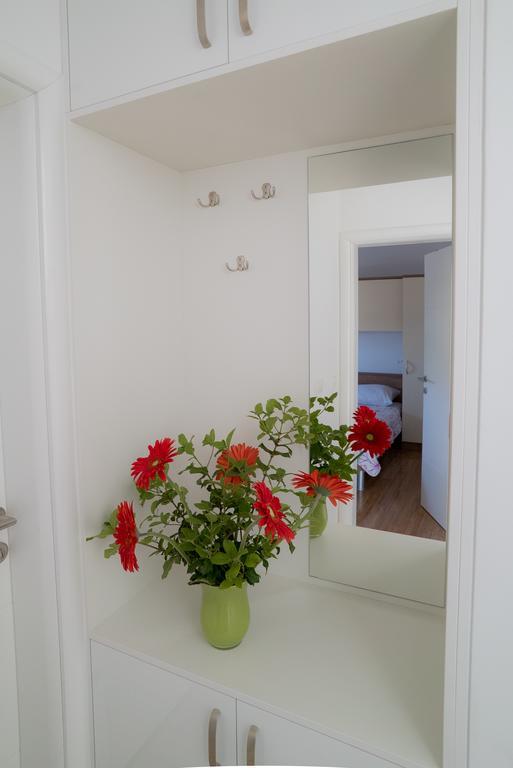 Apartmani Ruzica Макарска Экстерьер фото