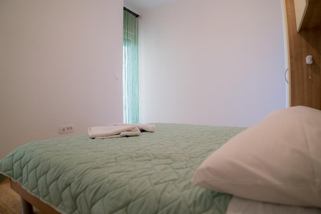 Apartmani Ruzica Макарска Экстерьер фото